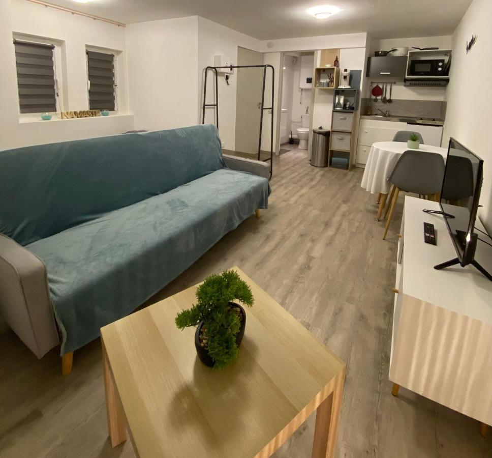 Studio Confortable Au Centre De Manosque Exteriér fotografie