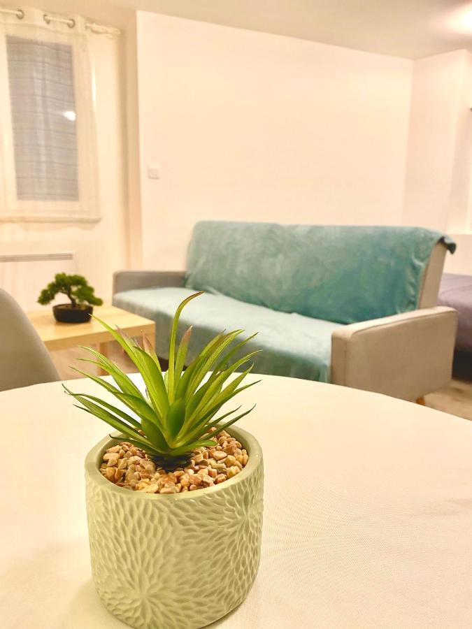 Studio Confortable Au Centre De Manosque Exteriér fotografie